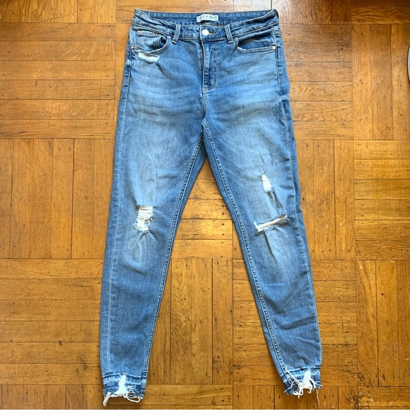 Primark Denim Co, distressed blue denim jeans size 8 - Picture 9 of 12